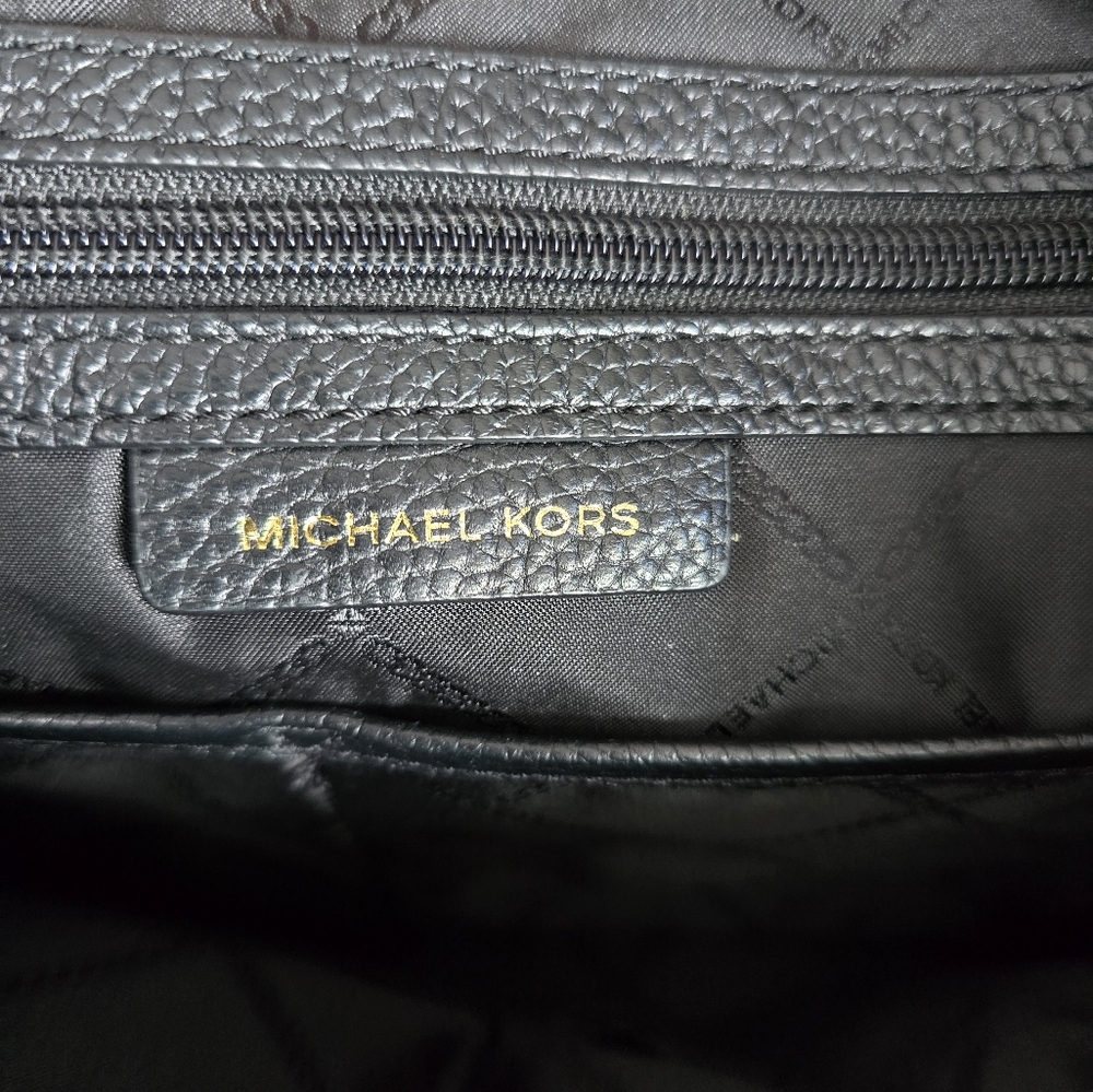 Michael Kors Black Leather Structured Tote - Picture 15 of 16